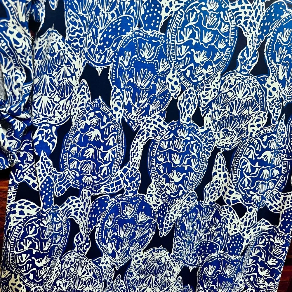 Lilly Pulitzer Preston in Deep Indigo Turtle, Navy, White 3/4 Tie Sleeves size M - Picture 6 of 9